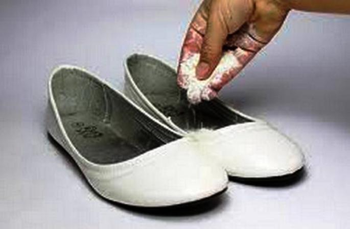 Come Togliere Odore Di Cacca Dalle Scarpe