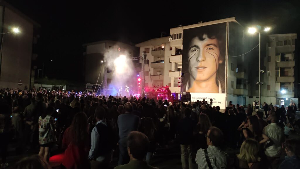 Crotone quartiere 300 alloggi: una festa popolare per continuare a onorare la memoria di Rino Gaetano