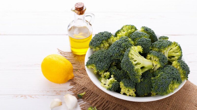 Prevenire le malattie cardiovascolari consumando i broccoli
