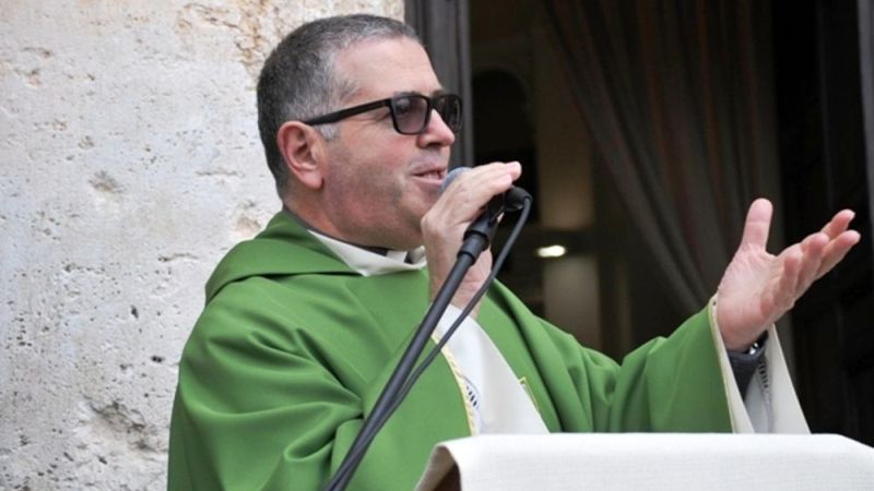 Arcivescovo Gaeta Luigi Vari