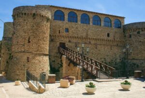 1° Convegno Araldico “L’Araldica e la Nobiltà” a Castello Angioino di Civitacampomarano