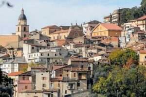 Panoramica della Loc. Pedace di Casali del Manco (CS), luogo dove vive l’Artista Kevin Serafini