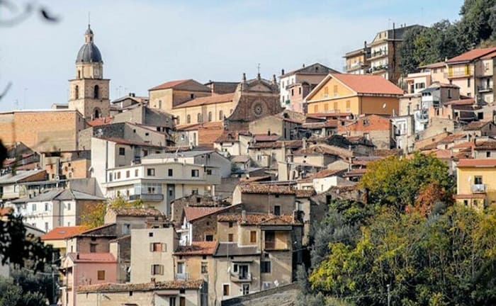 La somma versata a titolo di cauzione, con il passare degli anni, matura degli interessi che possono essere più o meno alti