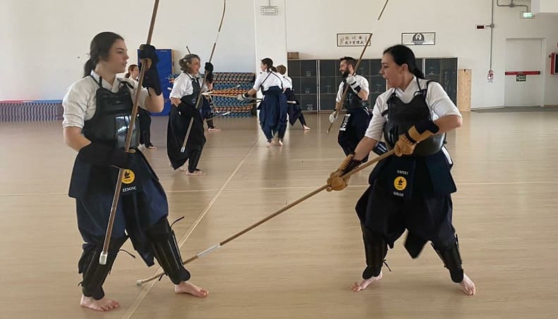 Annalisa Gallo e Marisò Zenone durante l'allenamento della Nazionale italiana di Naginata