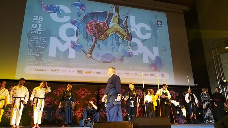 Esibizioni di Samurai Academy all' Auditorium Mostra d'Oltremare durante il Comicon