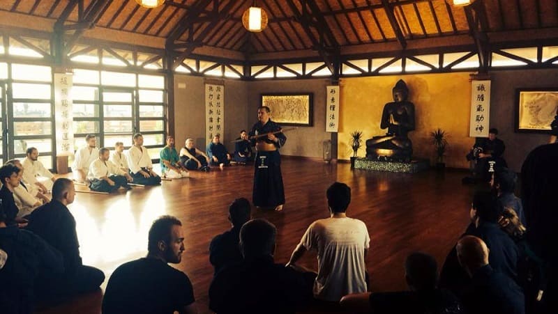 Stage di Kendo con il Maestro Santopietro al Tempio di Vihara