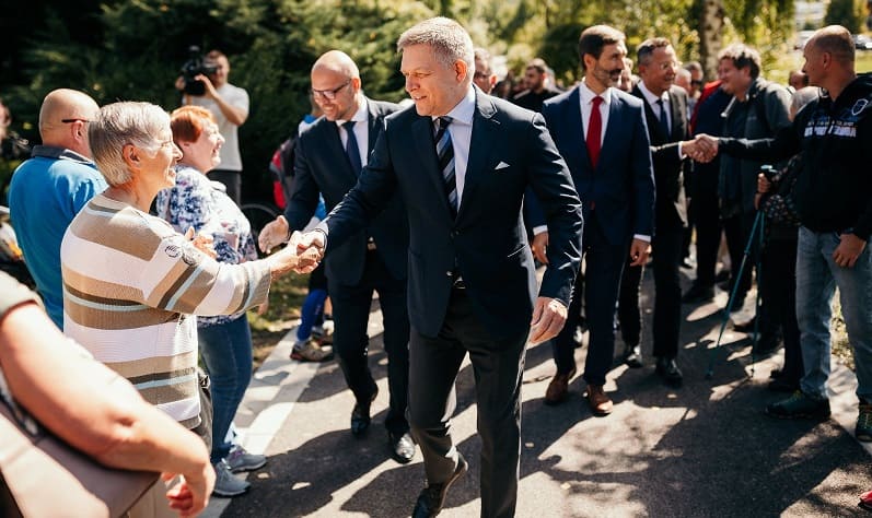 putin elogia la slovacchia per la sua politica estera indipendente durante l8217incontro con fico a pechino
