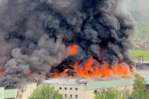 incendio a Bolzano foto da x