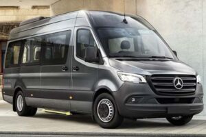 https://www.noleggiominibusconconducente.it/