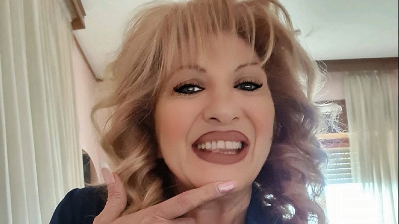 Maria Virginia De Rose si candida per il consiglio comunale di Rende Maria Virginia De Rose si candida per il consiglio comunale di Rende