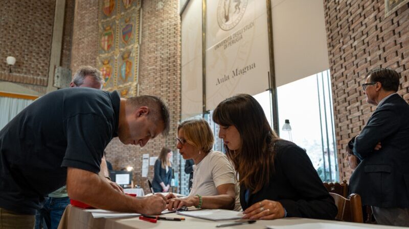 università di perugia al voto oggi l elezione del nuovo rettore spoglio live su youtube