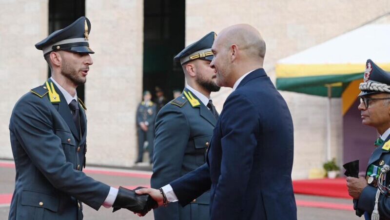 perugia prisco gratitudine alla guardia di finanza presidio di legalit224 e valori della nazione
