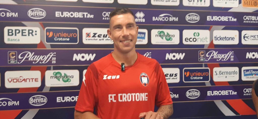 coppa italia serie c passa il crotone al secondo turno a spese del catania
