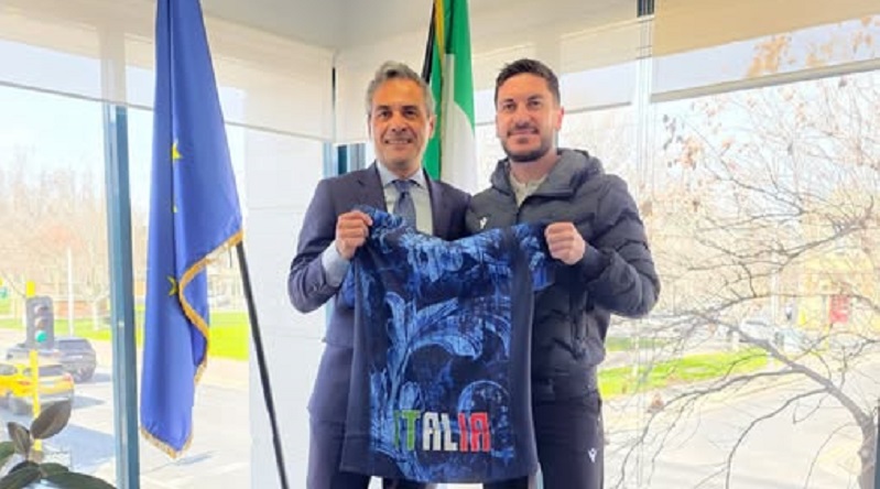 Adelaide, il Consolato d’Italia incontra Macron e Port Adelaide Football Club Adelaide, il Consolato d’Italia incontra Macron e Port Adelaide Football Club