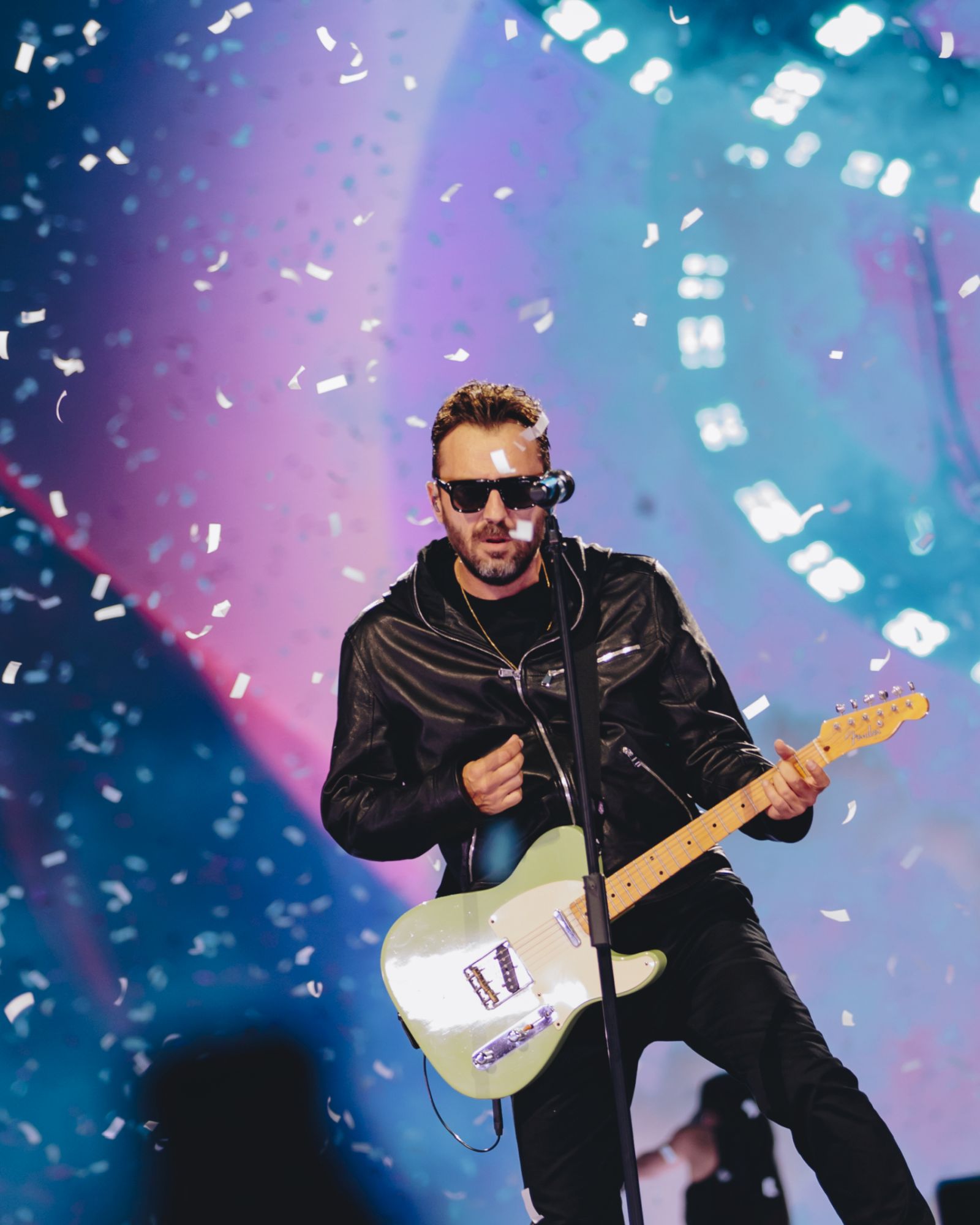 “CremoniniLive25” è il nuovo album di Cesare Cremonini da venerdì 21 novembre