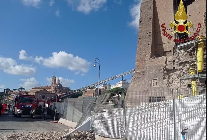 Crollo alla Torre dei Conti, muore l’operaio Octay Stroici: Roma in lutto per la vittima del cantiere ai Fori Imperiali