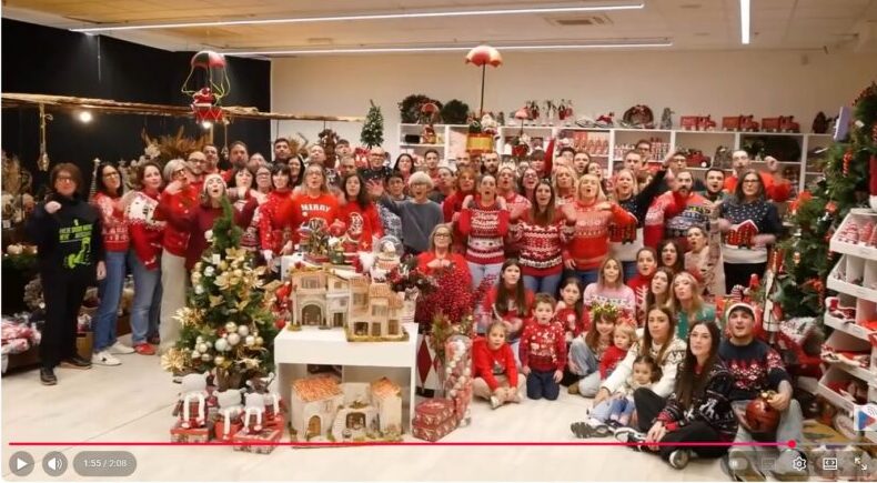 gli auguri di buon natale del conad ponte pattoli e gubbio in video da Laprimapagina.it gli auguri di buon natale del conad ponte pattoli e gubbio in video