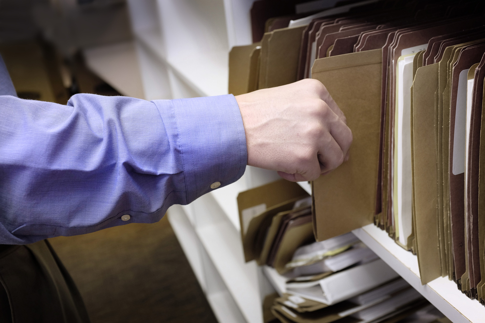 archiviazione documentale la tua azienda sta affogando nella carta liberare spazio per proteggere la storia e l8217efficienza aziendale da Laprimapagina.it archiviazione documentale la tua azienda sta affogando nella carta liberare spazio per proteggere la storia e l8217efficienza aziendale